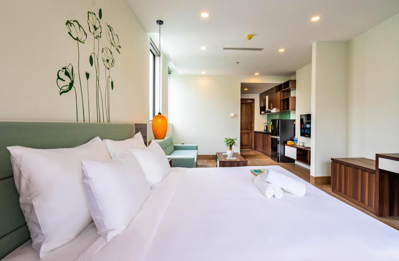 Sea Breeze Condotel Danang Exterior photo
